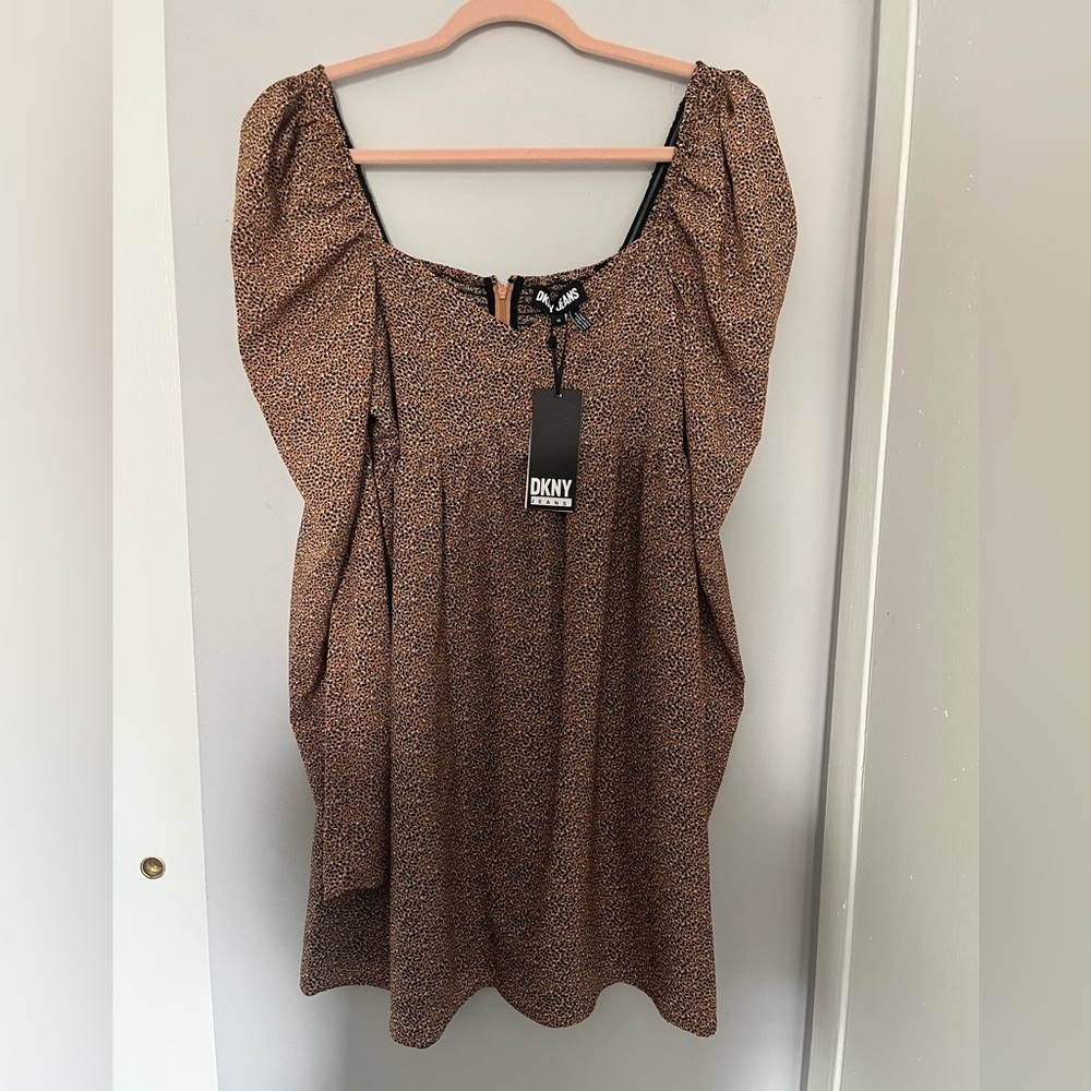 DKNY Long Sleeve Printed Puff Sleeve Dress. Size 10. NWT.